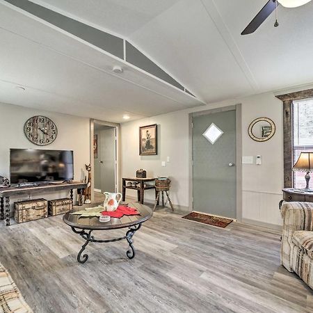 Smoky Mountain Vacation Rental With Hot Tub And Kayaks Whittier Exterior foto