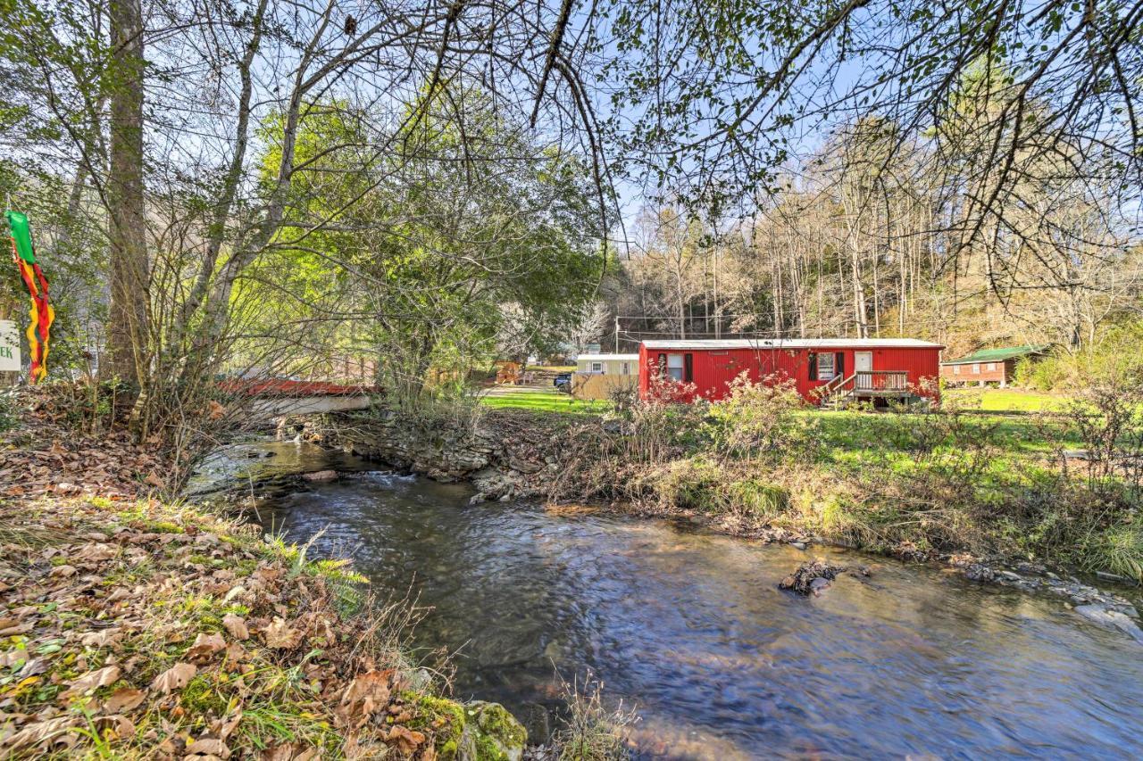Smoky Mountain Vacation Rental With Hot Tub And Kayaks Whittier Exterior foto