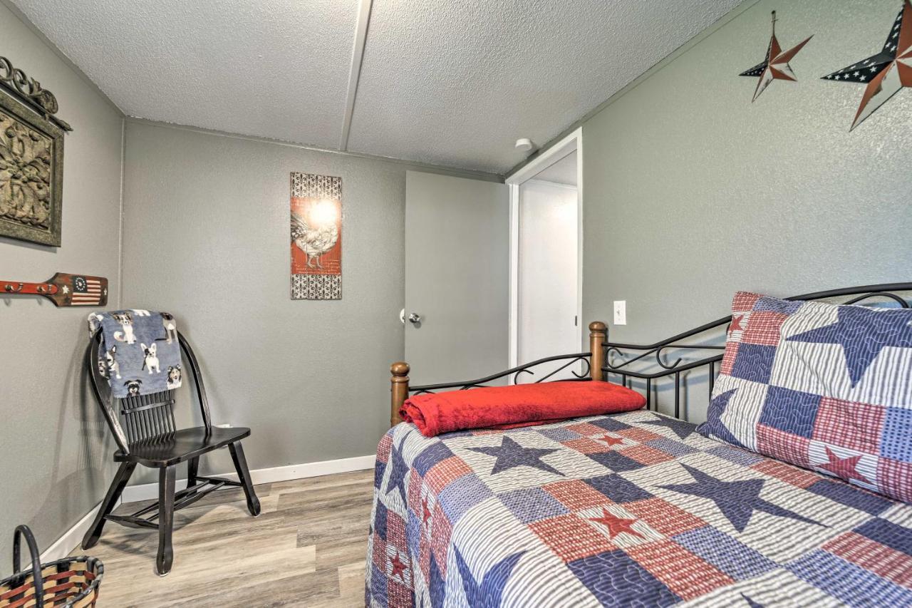 Smoky Mountain Vacation Rental With Hot Tub And Kayaks Whittier Exterior foto